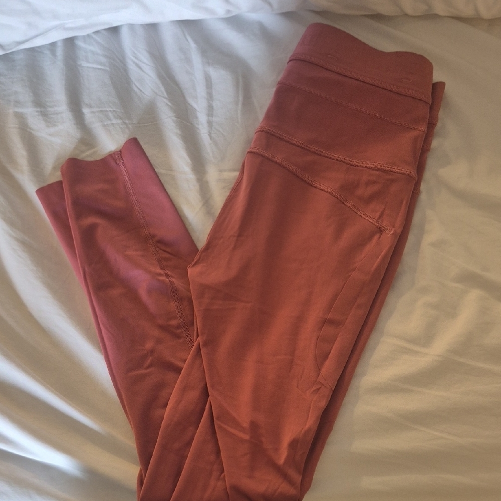 Chic Coral Leggings